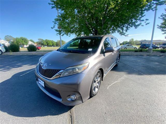 2016 Toyota Sienna