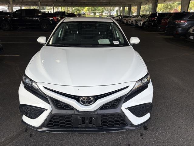 Photo of 2023 Ice Cap Toyota Camry