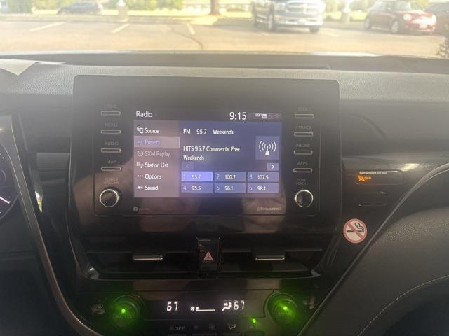 Photo of 2023 Ice Cap Toyota Camry