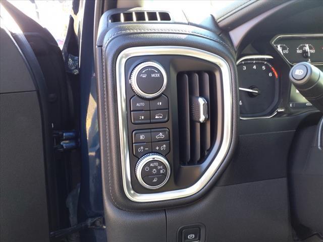 Photo of 2020 Pacific Blue Metallic GMC Sierra 1500