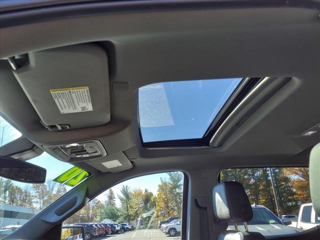 Photo of 2020 Pacific Blue Metallic GMC Sierra 1500