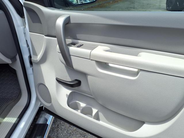 Photo of 2012 Summit White GMC Sierra 1500