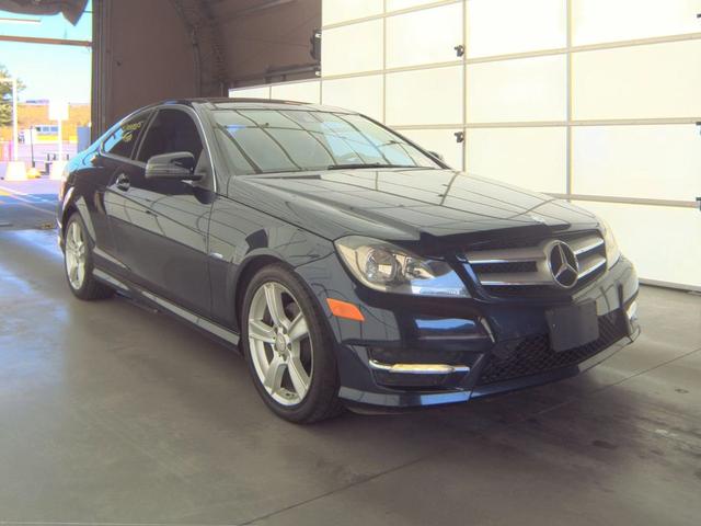 Photo of 2012 BLUE Mercedes-Benz C-Class