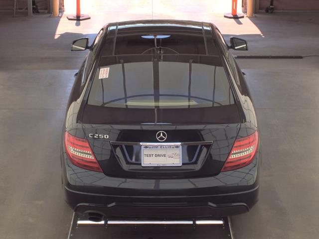 Photo of 2012 BLUE Mercedes-Benz C-Class