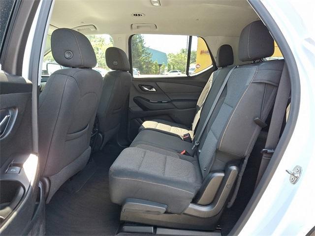 Photo of 2019 Summit White Chevrolet Traverse
