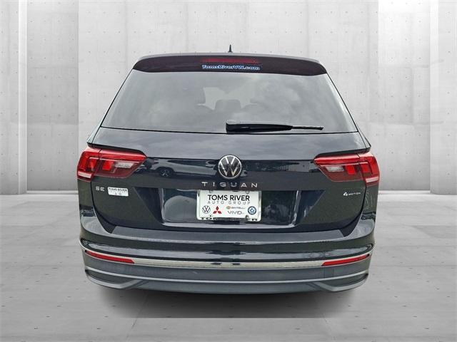 Photo of 2022 Deep Black Pearl Effect Volkswagen Tiguan