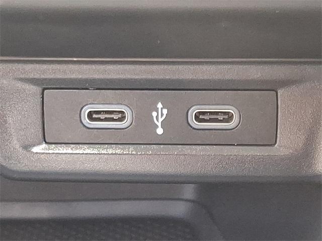 Photo of 2021 Deep Black Pearl Effect Volkswagen Jetta
