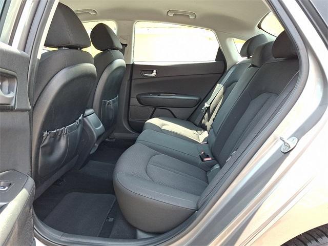 Photo of 2017 Titanium Silver Kia Optima