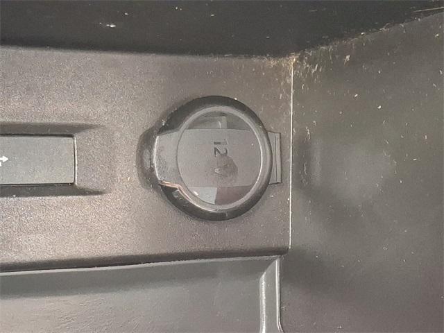 Photo of 2023 Pyrite Silver Metallic Volkswagen Taos