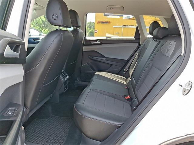 Photo of 2022 Pure White Volkswagen Taos