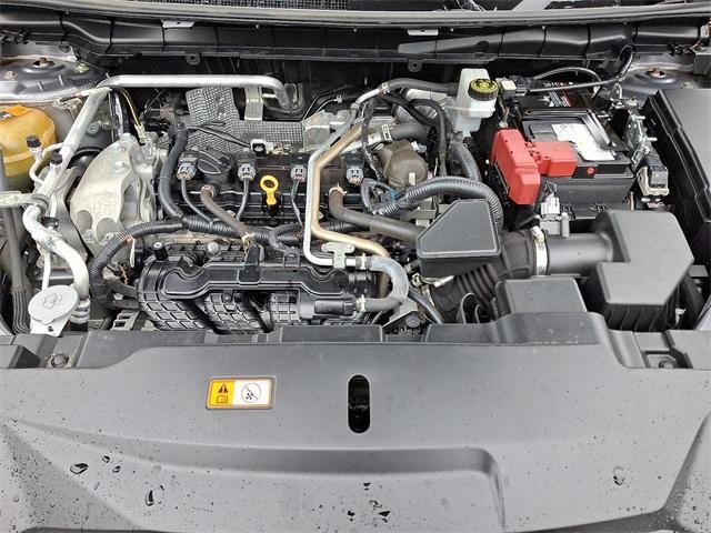 Photo of 2022 Mercury Gray Metallic Mitsubishi Outlander