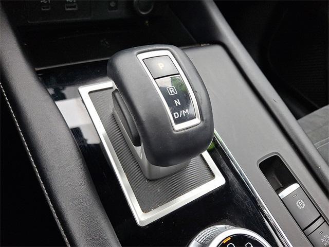 Photo of 2022 Mercury Gray Metallic Mitsubishi Outlander