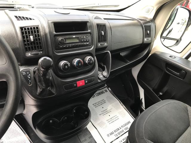 Photo of 2017 White RAM ProMaster 1500