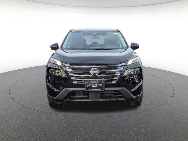 Photo of 2025 Super Black Nissan Rogue