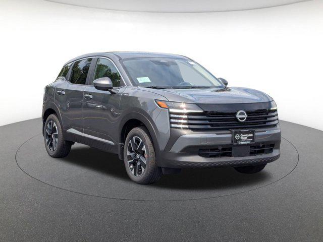 Photo of 2025 Gun Metallic Nissan Kicks