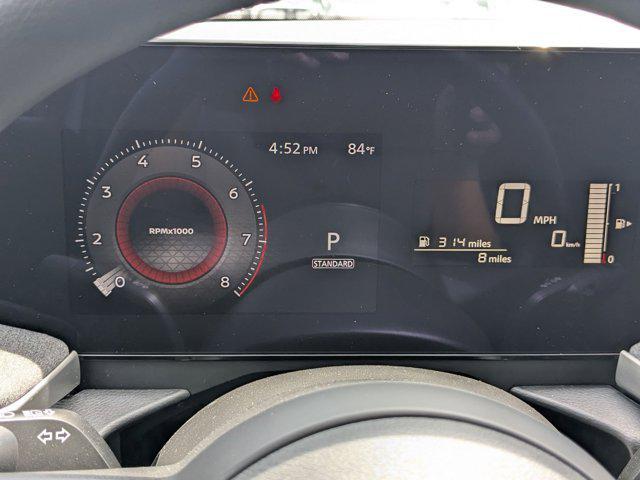 Photo of 2025 Gun Metallic Nissan Kicks