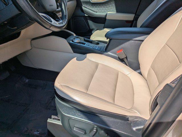 Photo of 2020 Desert Gold Metallic Ford Escape