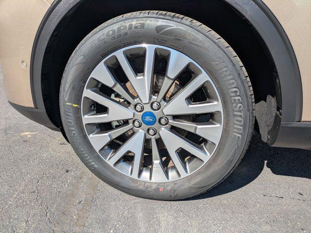 Photo of 2020 Desert Gold Metallic Ford Escape