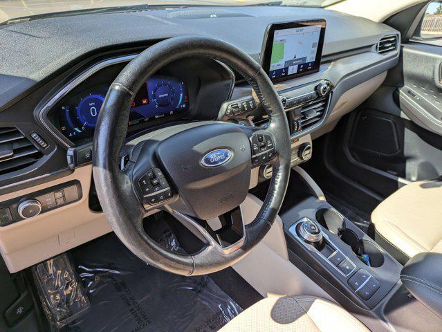 Photo of 2020 Desert Gold Metallic Ford Escape