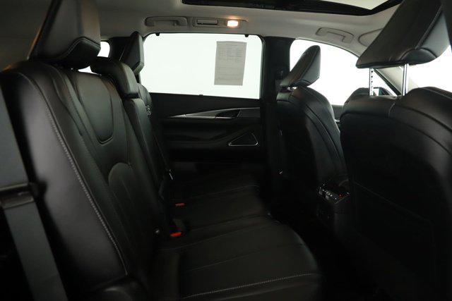 Photo of 2024 Deep Bordeaux INFINITI QX60