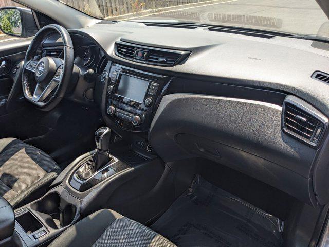 Photo of 2022 Gun Metallic Nissan Rogue Sport