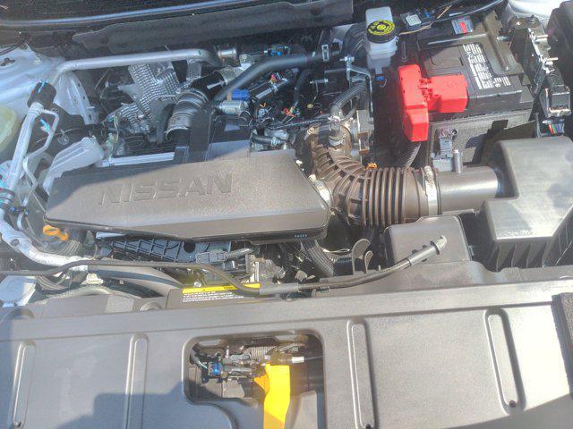 Photo of 2024 Brilliant Silver Metallic Nissan Rogue