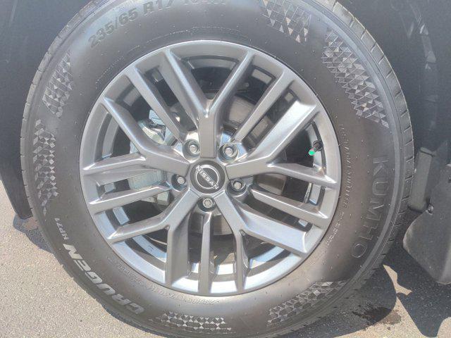 Photo of 2024 Brilliant Silver Metallic Nissan Rogue