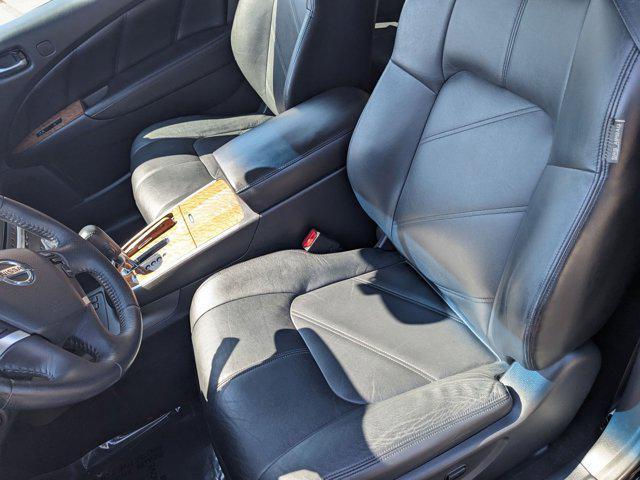 Photo of 2011 Super Black Metallic Nissan Murano CrossCabriolet