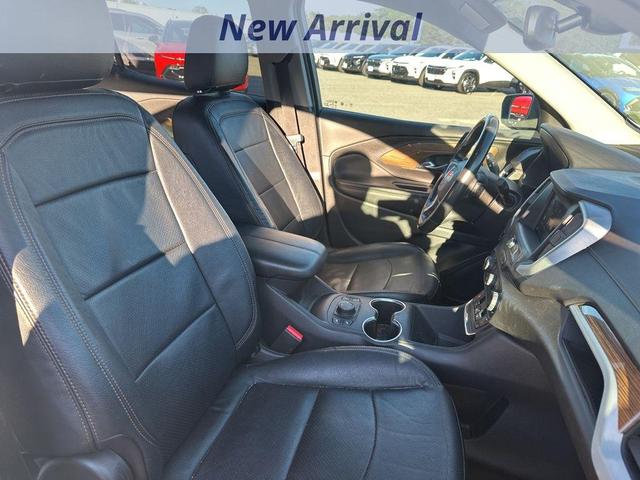 Photo of 2020 Summit White GMC Terrain