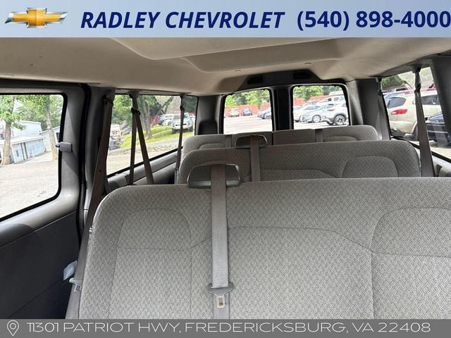 Photo of 2022 Summit White Chevrolet Express 3500