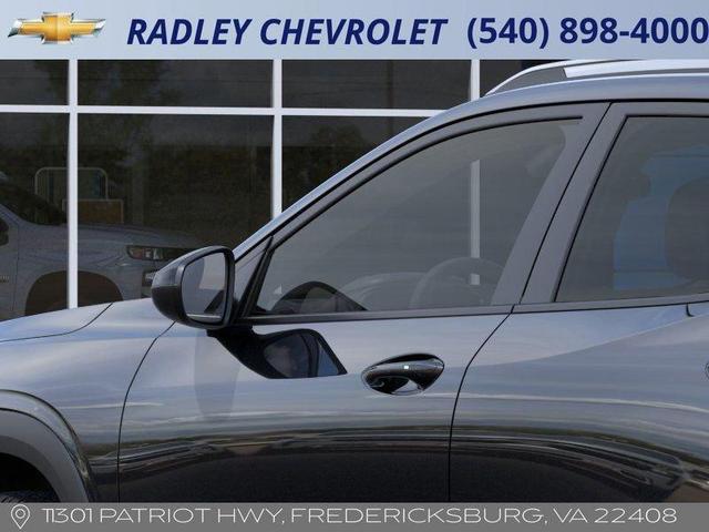 Photo of 2026 Mosaic Black Metallic Chevrolet Trax