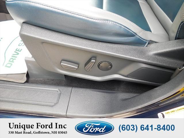 Photo of 2021 blue Ford Bronco