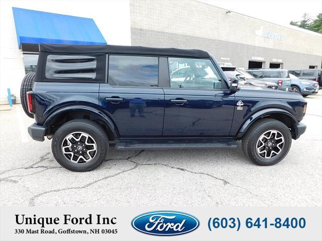 Photo of 2021 blue Ford Bronco