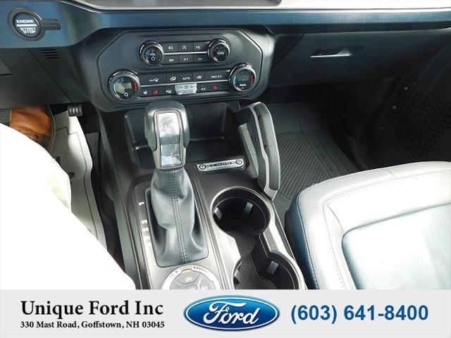 Photo of 2021 blue Ford Bronco