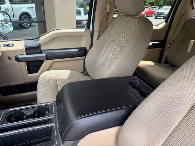 Photo of 2019 Oxford White Ford F-150