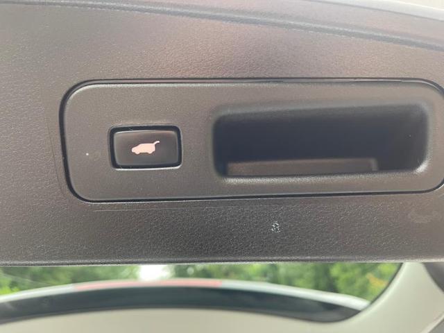 Photo of 2016 Silver Acura MDX