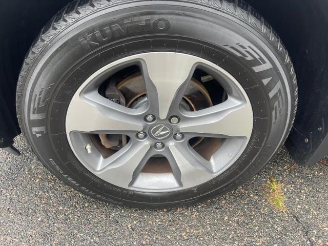 Photo of 2016 Silver Acura MDX