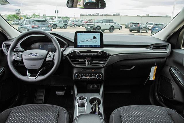 Photo of 2025 Agate Black Metallic Ford Escape