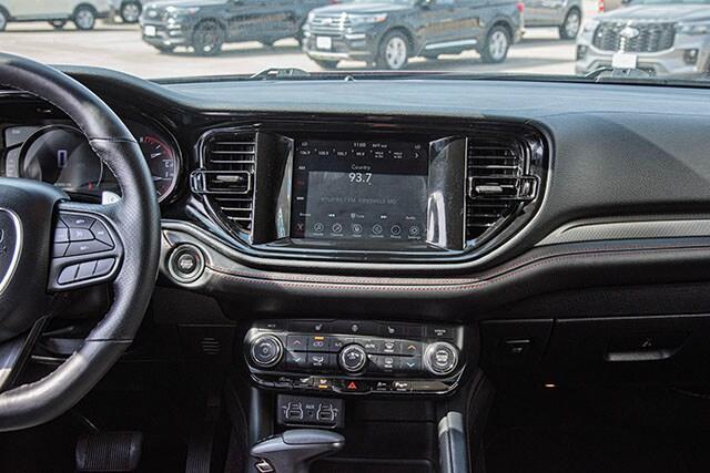 Photo of 2024 Octane Red Pearlcoat Dodge Durango