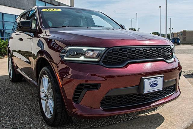 Photo of 2024 Octane Red Pearlcoat Dodge Durango