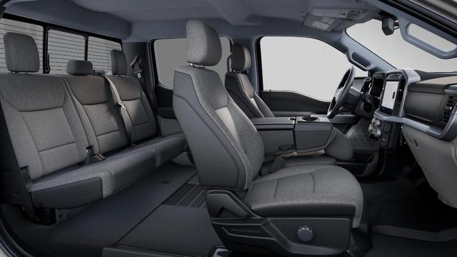Photo of 2025 Iconic Silver Metallic Ford F-150