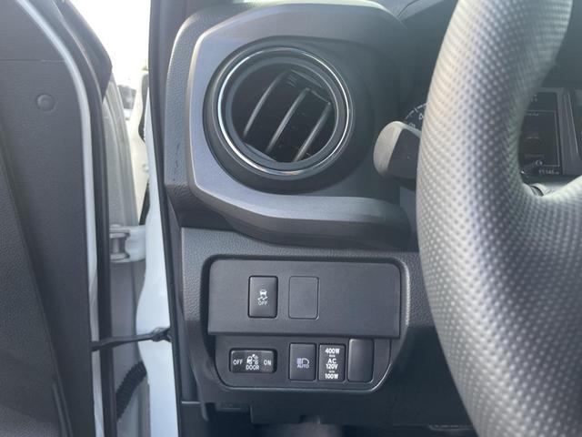 Photo of 2023 Ice Cap Toyota Tacoma