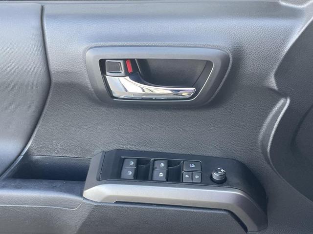 Photo of 2023 Ice Cap Toyota Tacoma