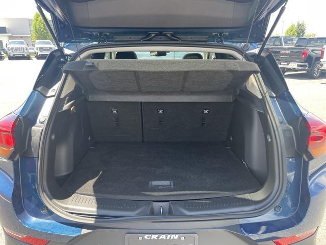 Photo of 2021 Deep Azure Metallic Buick Encore GX