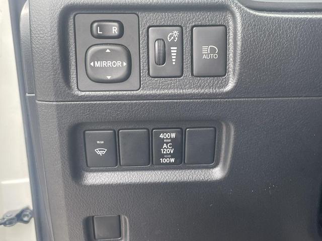 Photo of 2021 Blizzard Pearl Toyota 4Runner