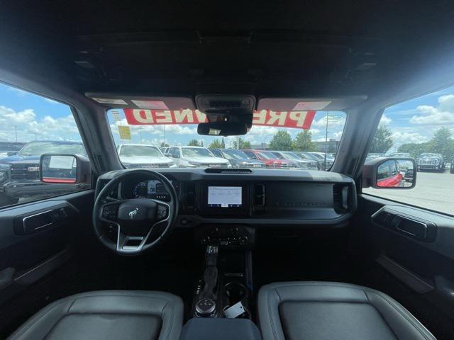 Photo of 2023 RACE RED Ford Bronco