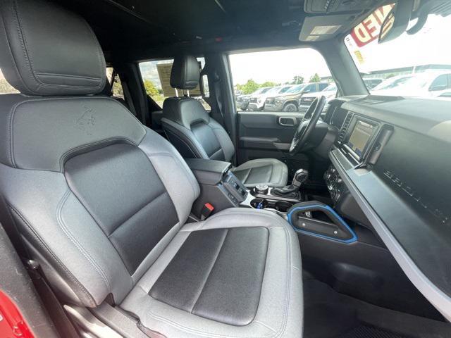 Photo of 2023 RACE RED Ford Bronco
