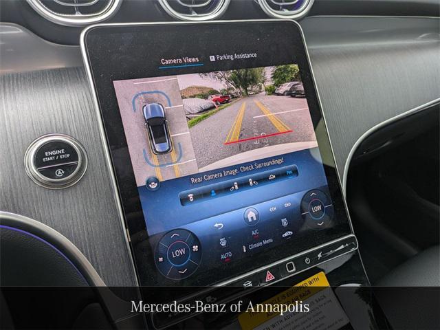 Photo of 2025 Polar White Mercedes-Benz GLC 300