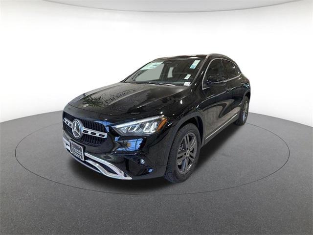 Photo of 2025 Night Black Mercedes-Benz GLA 250