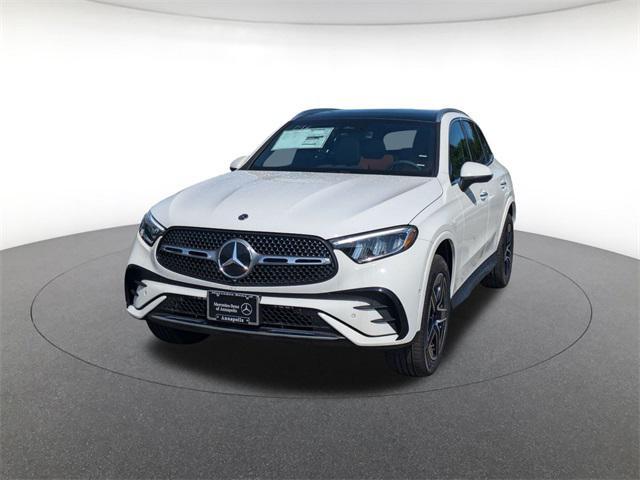 Photo of 2025 Polar White Mercedes-Benz GLC 300